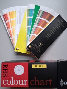 B0131 – The Royal Horticultural Society Colour Chart.